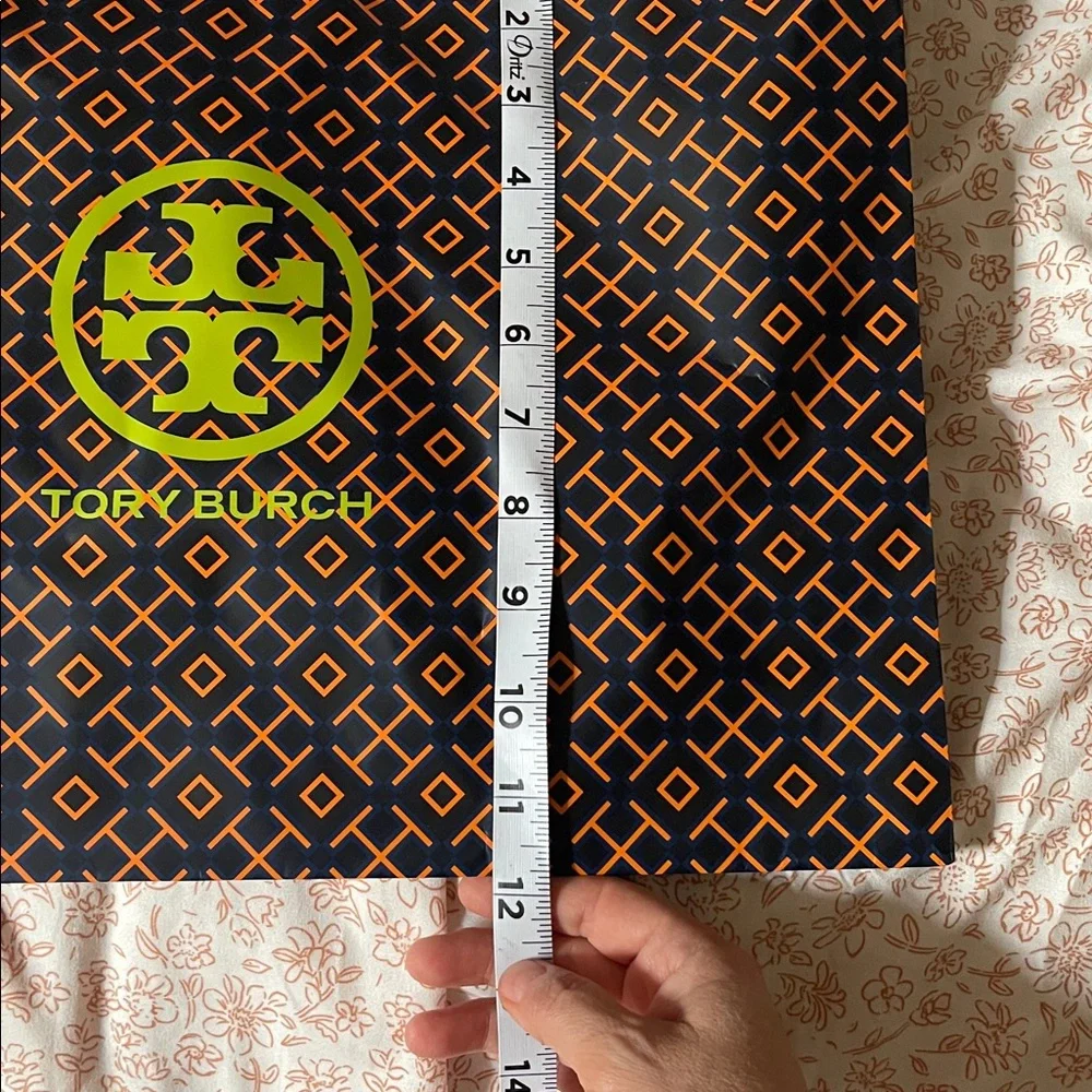 Tory Burch chic tory